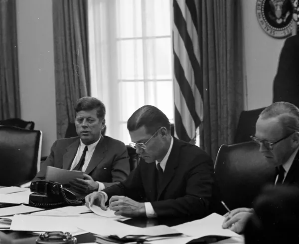 President John F. Kennedy meets members of the Executive Committee of the National Security Council regarding the Cuban missile crisis, on October 29, 1962. Secretary of Defense Robert S. McNamara is seated to Kennedy’s left.
